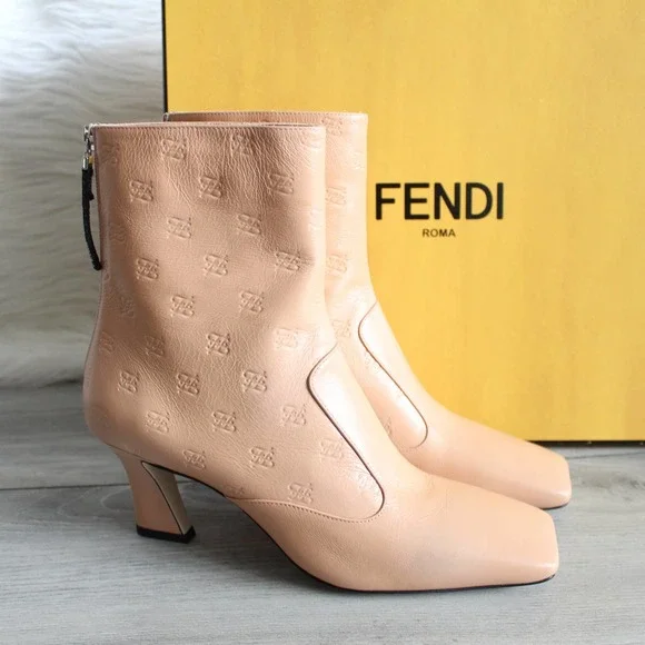 Fendi Ffreedom Karligraphy Blush Beige Leather Square Toe Ankle Boots. With